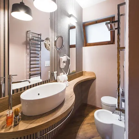 Apartamento Modern With Shared Pool *