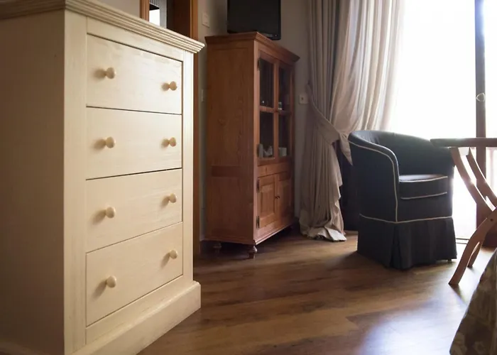 Apartment Modernes Mit Gemeinschaftlichen Pool